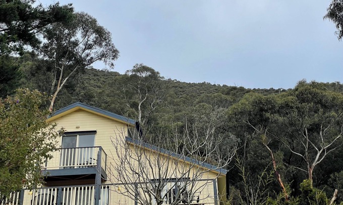 Warburton House | 'Pippa's Place'nFamily friendly, newly renovated sanctuary atop Mt Little Joe