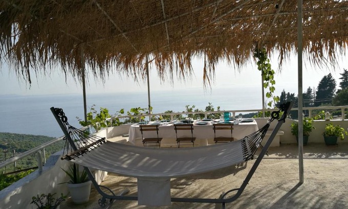 Piqeras House | Piqeras Relax Guest House