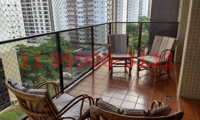 Pitangueiras Apartment | Pitangueiras Bárbaro- 2 garages - 150 meters from the beach -1 daily, here you can