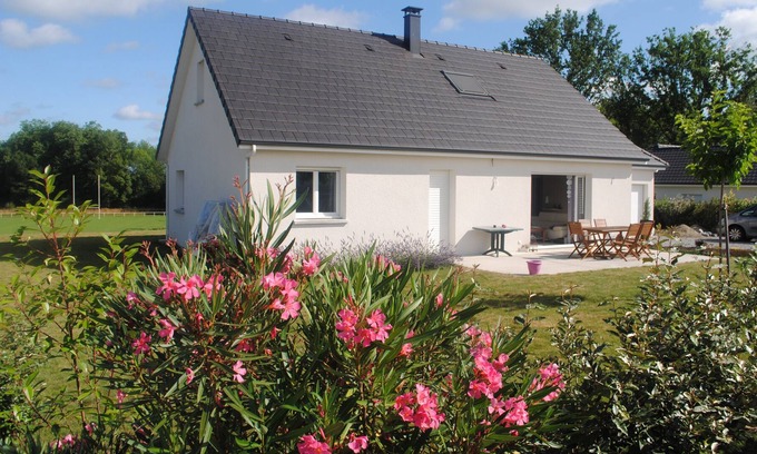 Serres-Castet House | Pleasant contemporary house between the ocean and the Pyrenees.