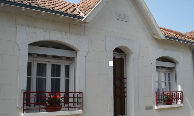 Quartier du Casino House | Pleasant holiday home 4/5 p. ideally located, less than 100 m from the beach