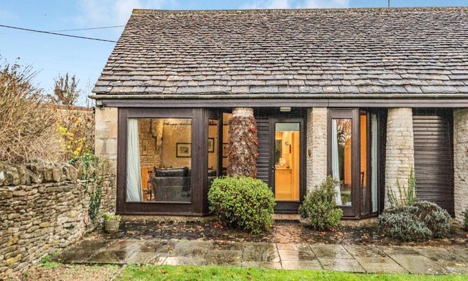 Biddestone House | Poachers Cottage