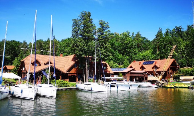Osiedle Nida Bed & Breakfast | POD DEBEM Kompleks Zeglarsko-Rekreacyjny