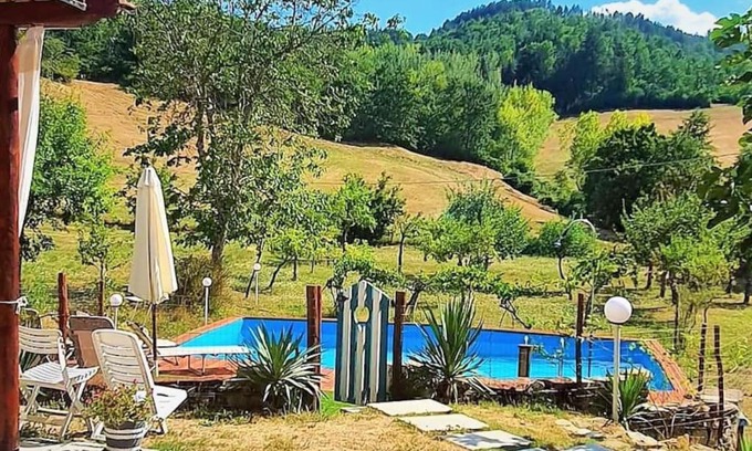 Porciano Villa | Podere La Machiusa - Villa with pool