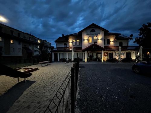 gmina Krajenka Hotel | Pokoje Gościnne - Gościniec Krajeński