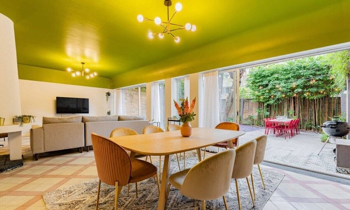 Anahuac House | Polanco Area Home, Enclosed Backyard, BBQ, Parking