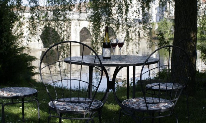 Confolens Bed & Breakfast | Pont Vieux Chambres d'Hotes