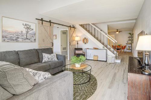 Palm Springs House | Pool Access and Mtn Views Palm Springs Retreat!