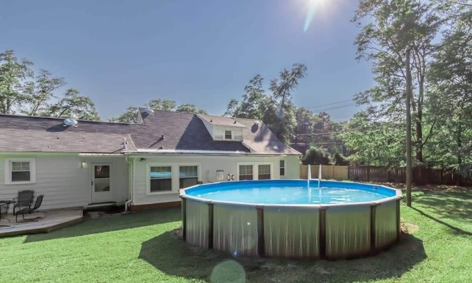 Columbus House | Pool! Near Fort Moore & Downtown - Our White House