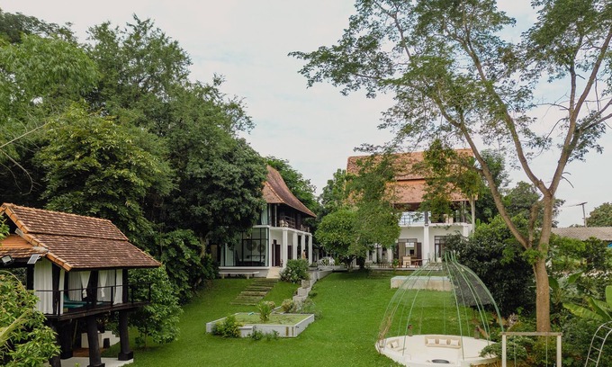 Don Kaeo Villa | Pool Villa - Riverside gem in ChiangMai