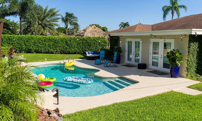 Lake Worth Corridor House | Poolside Paradise Luxury home Mins from the beach