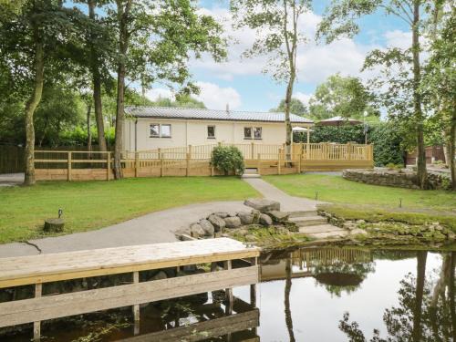 Athlone House | Port Heron Lodge