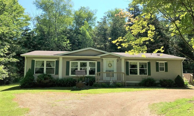 Port Sanilac House | Port Sanilac - Lexington area, Country Setting "Home Away from Home"