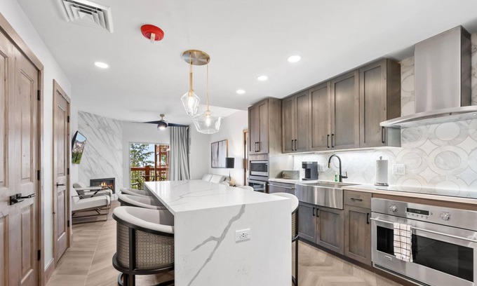 Park City Condo | Posh Piste | Ski-In/Ski-Out Luxury Canyons Village Condo at Westgate Resort | A Nestique Property