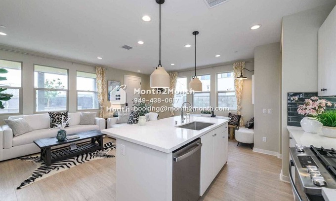 San Juan Capistrano House | Potter Way Starlight #42027
