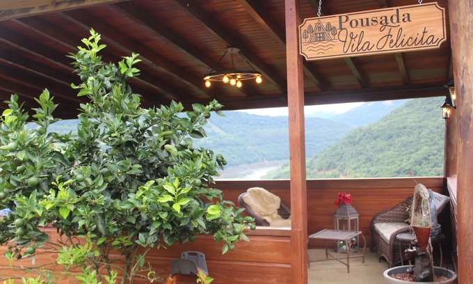 Sao Valentim do Sul Ski Chalet | Pousada Vila Felicita