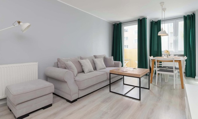 Redlowo Apartment | Pow. Śląskiego 6a | Bright Apartment | Beach