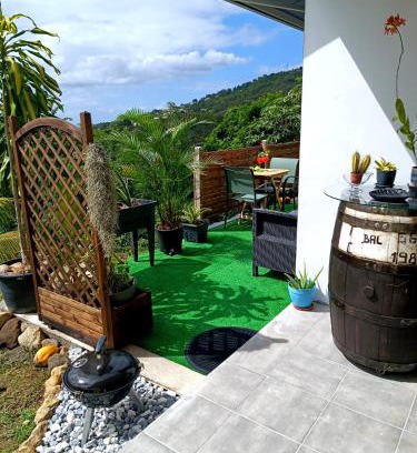 Schoelcher Apartment | Poz Tropicale