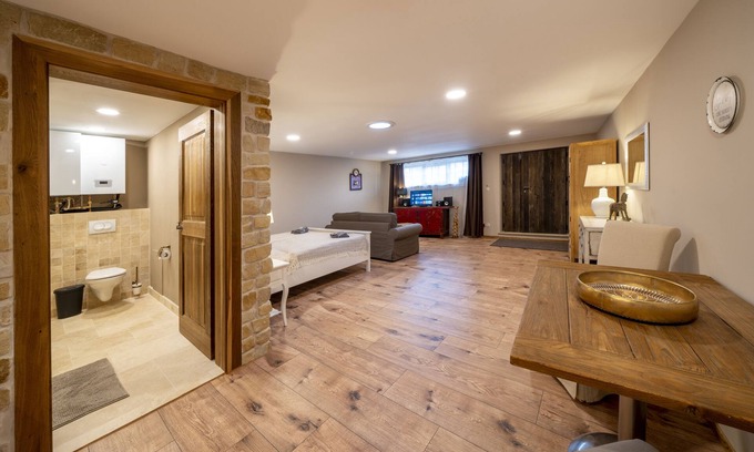 Chyne Apartment | Prague West - Studio Terrace