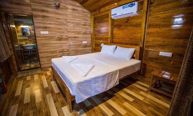 Hireguthi Hotel | Prarthana Beach Stay