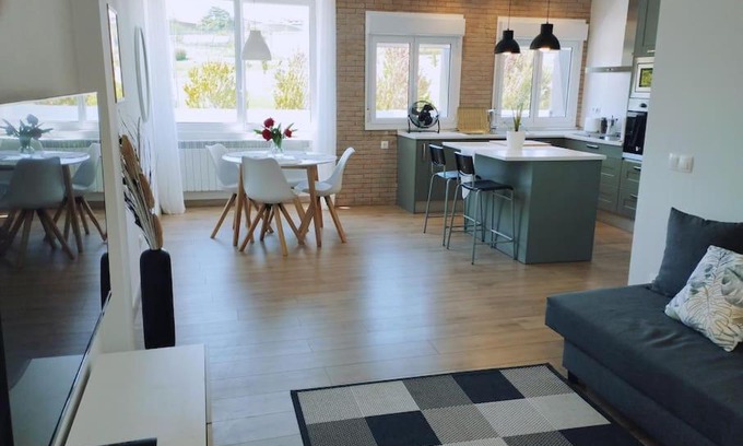 Lezcairu Apartment | Precioso apartamento en Pamplona junto al centro