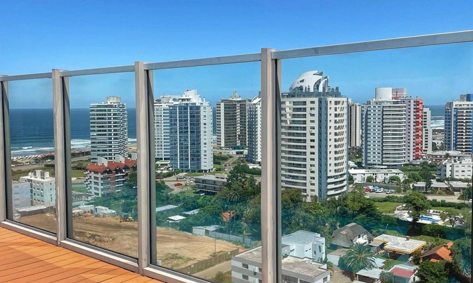 Aidy Grill Apartment | Premium Chronos 2 Bedrooms Full Amenities