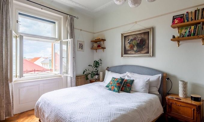 Prague 3 Apartment | Premium Guest Double Room - Victoria Design Stays