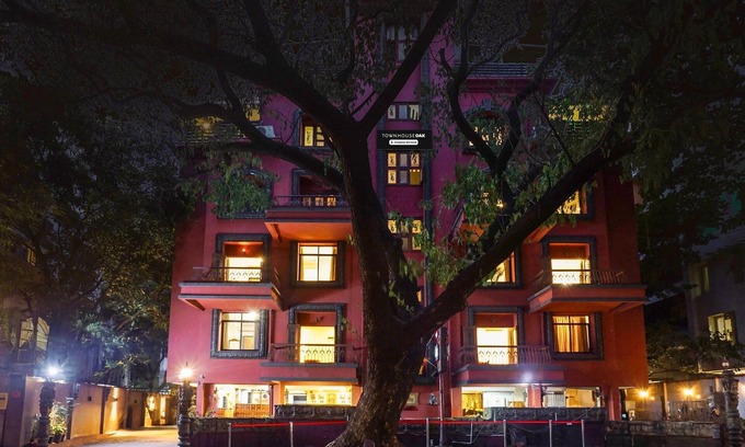 Deccan Gymkhana House | Premium Stays Near Fergusson College