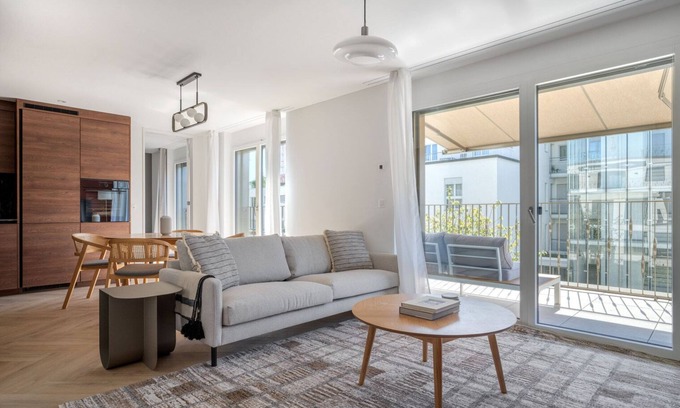 Wiedikon Apartment | Premium Wiedikon 2BR w/Storage & W/D, nr Transport, by Blueground