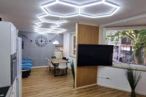 Innenstadt Apartment | Premium Zentral - 65 m2 nahe am Dom und Rhein