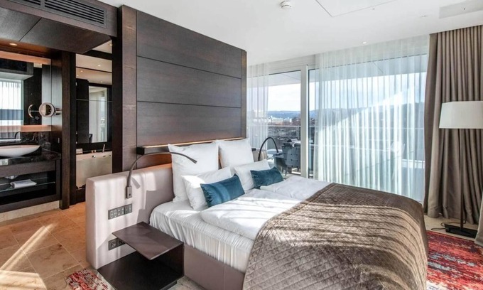 Metternich House | Presidential Suite - Penthouse Suite - FÄHRHAUS Koblenz