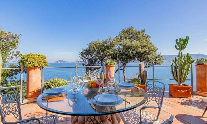 Marciana Marina Villa | Prestigious beachfront luxury villa with private access to the beach.