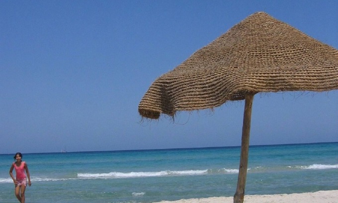 Hammam Al Agzaz Apartment | Pretty luxurious and calm apartment - feet in water 3p. - Zeineb