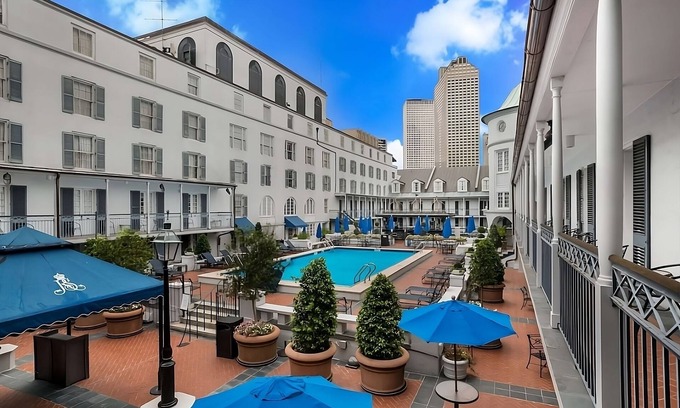 French Quarter Hotel | Prime Location! With Pool, Pet-friendly, Near New Orleans Jazz Museum!