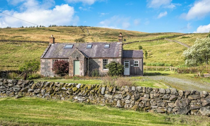 Thornhill Cottage | PRINCE'S COTTAGE, pet friendly, character holiday cottage in Moniaive