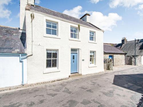 Whithorn House | Priory Walk