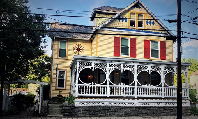 Port Deposit Apartment | Private 3 room Queen Suite w/Kitchenette