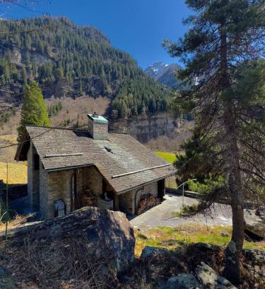Augio House | Private 3-story villa in Val calanca, Rossa