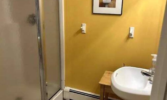 Hanover House | Private apartment in-town Hanover and near DHMC