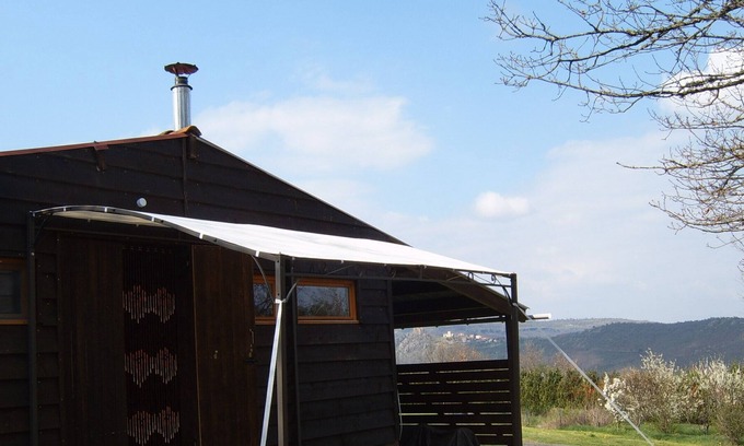Leotoing Apartment | Private cabin