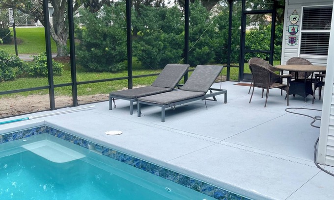 The Villages House | Private heated in-ground pool oasis with golf cart in Rio Grande!