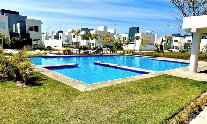 Mezcales House | Private jacuzzi and pool 2 level house