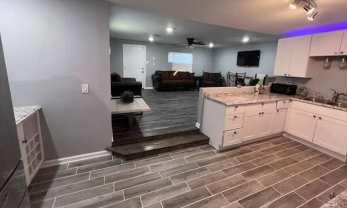 OST - South Union House | Private - Midtown Escape - 5 Car Gated Parking