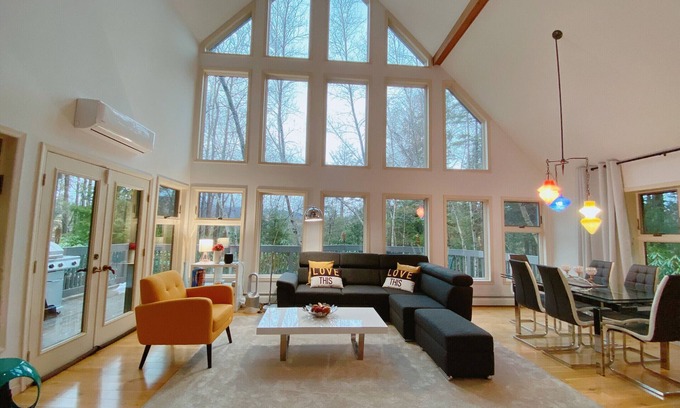Tannersville House | Private Modern Spacious Home by Hunter Mountain