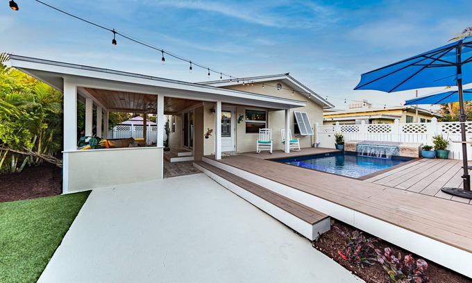 New Town House | Private Paradise with Heated Waterfall Pool