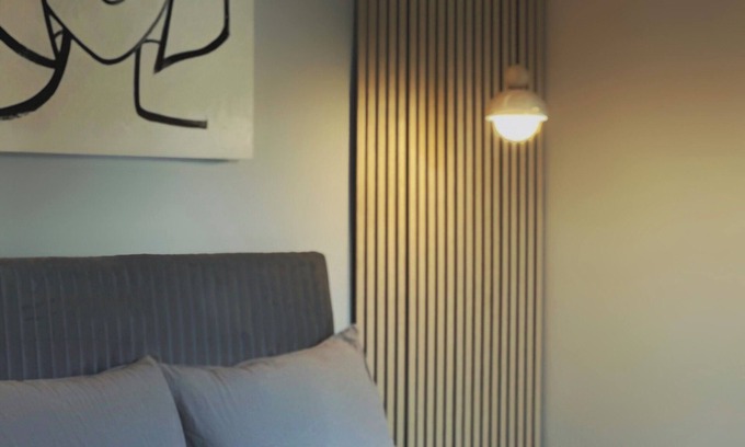 East Allegheny House | Private Parking & Patio Stylish Urban Getaway