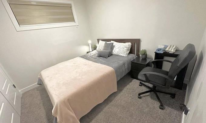 Southwest Edmonton Resort | Private room ∙ 2 guests