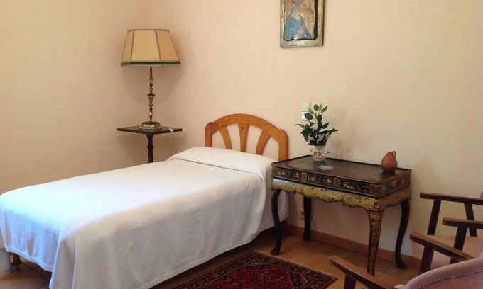 Getafe Resort | Private room ∙ 1 guest