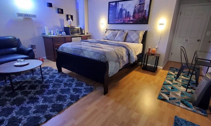 Lanham Resort | Private room ∙ 1 guest