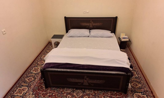 Kermān Resort | Private room ∙ 2 guests